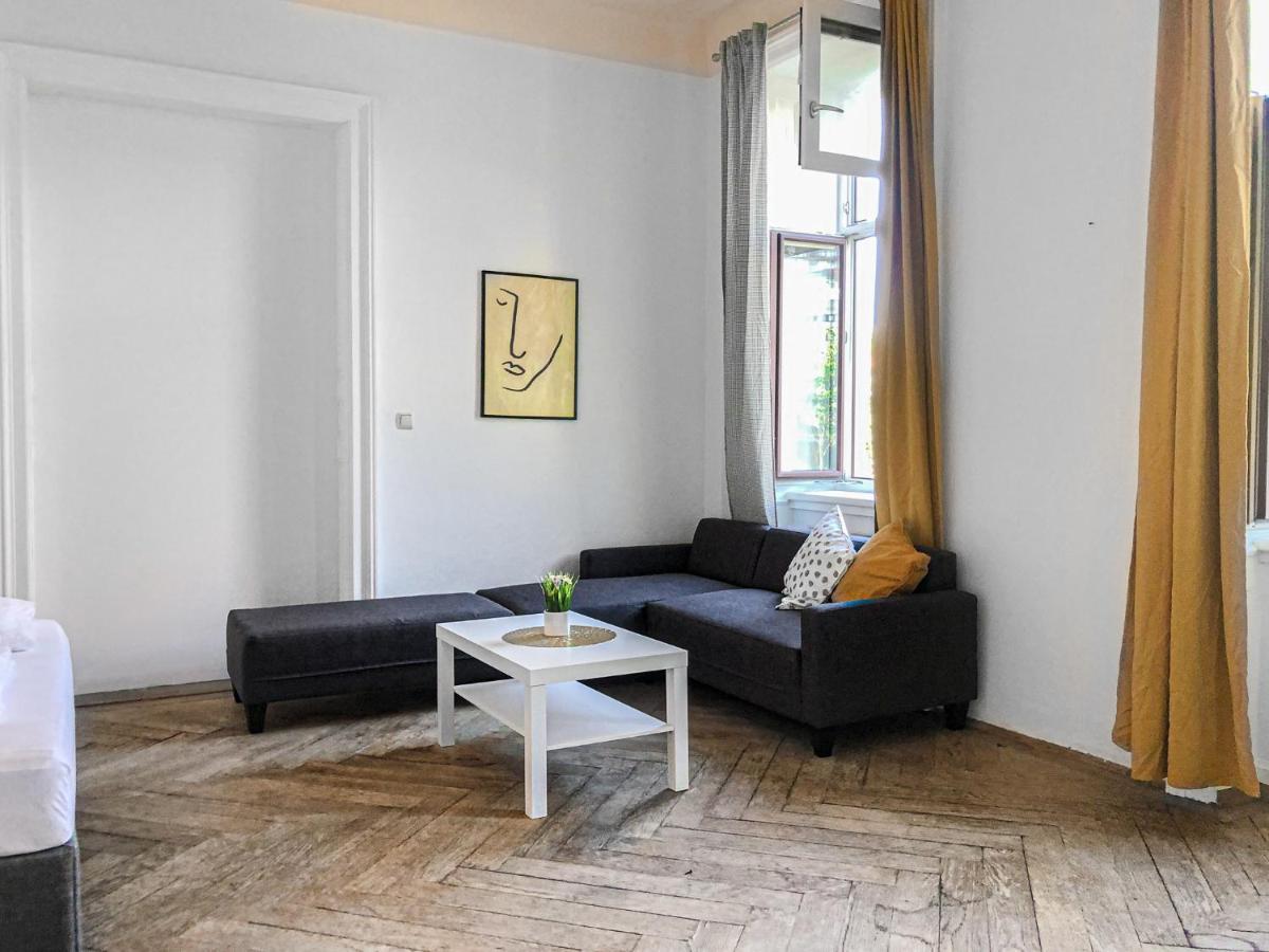 Commodious 2Br Apt. Near Akh-Perfect For Groups Vienna Exterior photo
